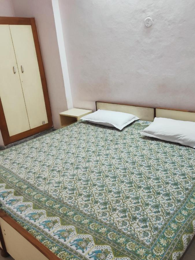 Jwala Niketan Guesthouse Private Rooms Jaipur Luaran gambar