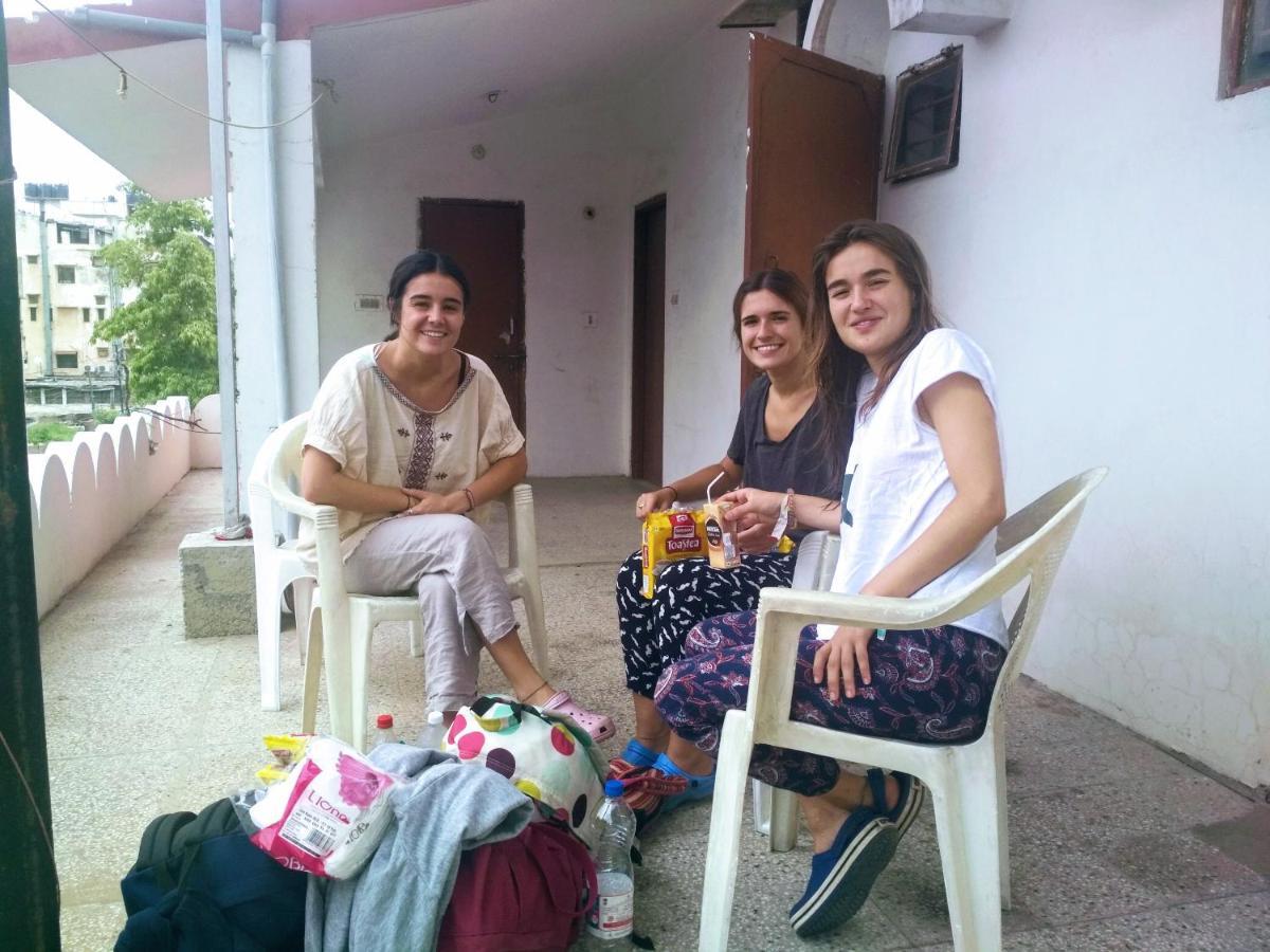 Jwala Niketan Guesthouse Private Rooms Jaipur Luaran gambar